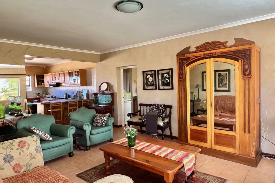 3 Bedroom Property for Sale in Wavecrest Eastern Cape